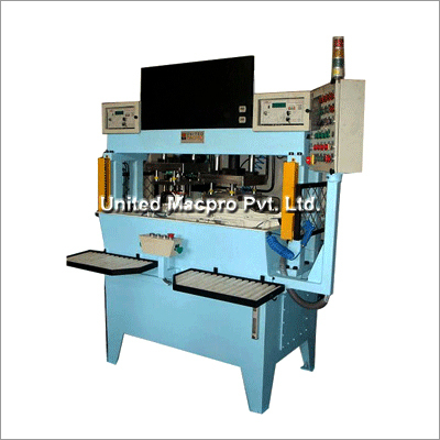 Crank Case R/L Leak Testing Machine