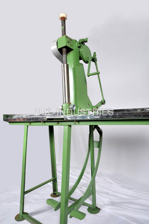Pedal Type Agarbatti Making Machine
