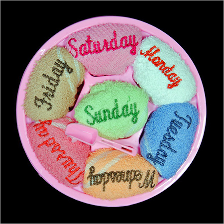 Embroidered Handkerchief Set