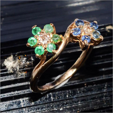 Female Gold Jewellery
