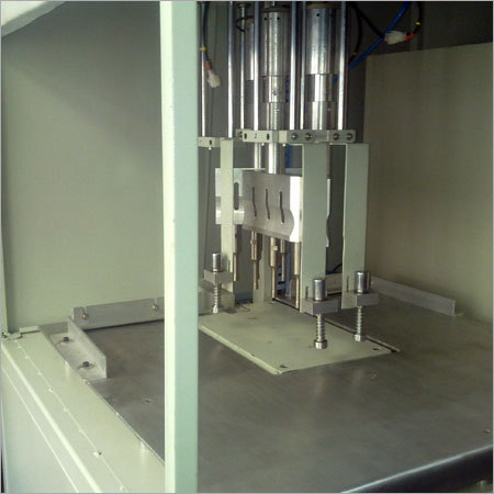 Multi Station Ultrasonic Welder
