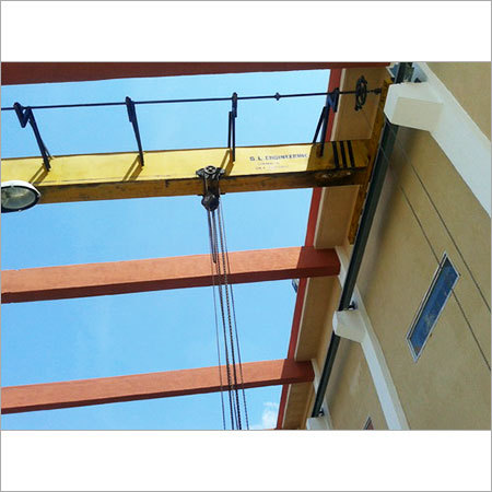 Industrial HOT Cranes - Heavy-Duty Steel Frame, Versatile Lifting Mechanism, Enhanced Stability