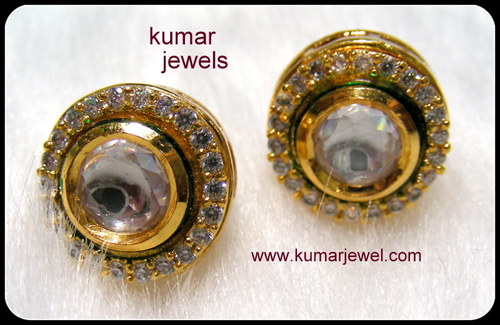 Kundan Stud Tops - Silver & Alloy, Small, 22 kt Gold Plated | Cubic Zirconias, Kundan Studs, Elegant Stud Earrings