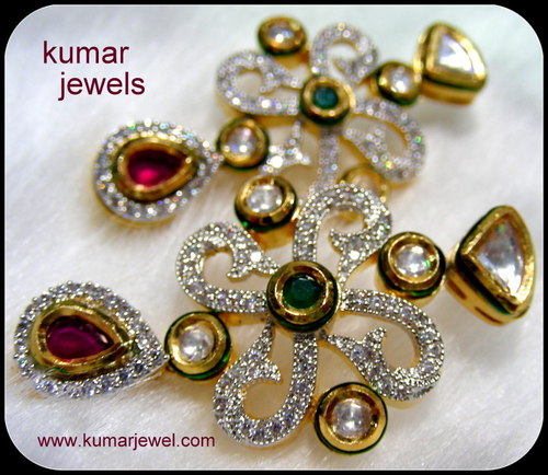 Diamond Kundan Earring.