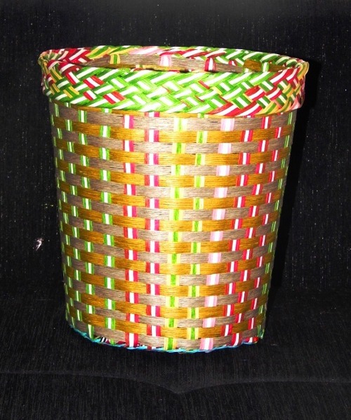 Wooden Dustbin - Woven Plastic 10x10x12 cm Multicolor | Lightweight Eco-Friendly Easy Cleaning Durable Attractive Design