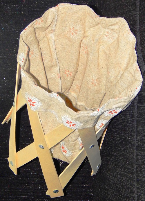 Folded & Washable Dustbin