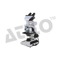 Trinocular Metallurgical Microscope Magnification: 5x