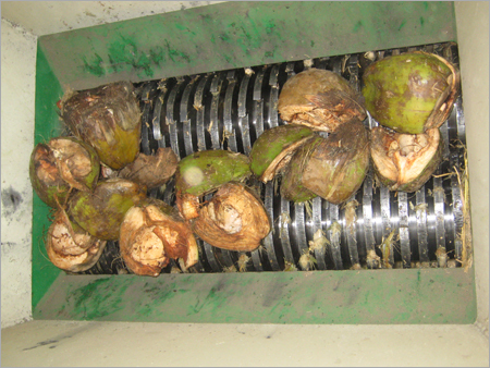 Coconut Husk Shredder Power(W): 25000 Watt (W)