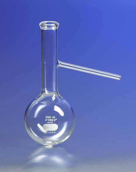 Distilling flask