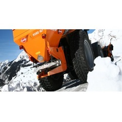 Salt and Sand Spreaders