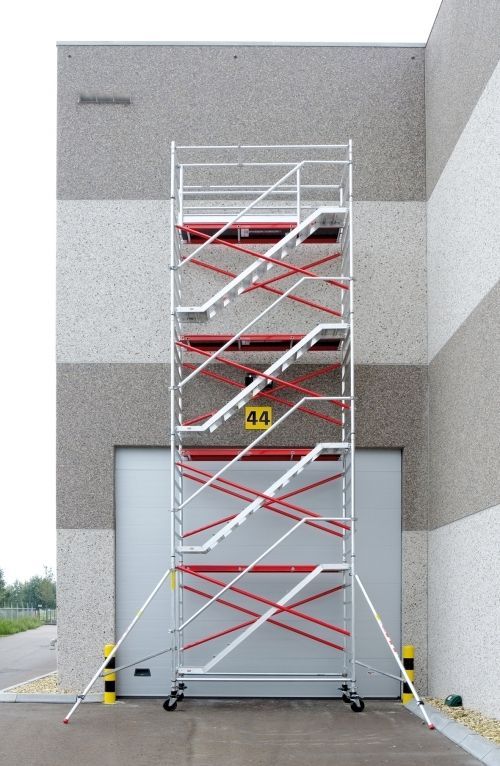 Mobile TOWER SCAFFOLD With StairWay(4ft to 46f