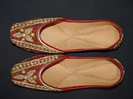 Ladies jutti