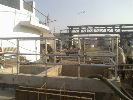 Galvanized Stainless Steel Railings - Customizable Thickness, Bolted Installation | Durable, Corrosion-Resistant, Stylish, Low Maintenance