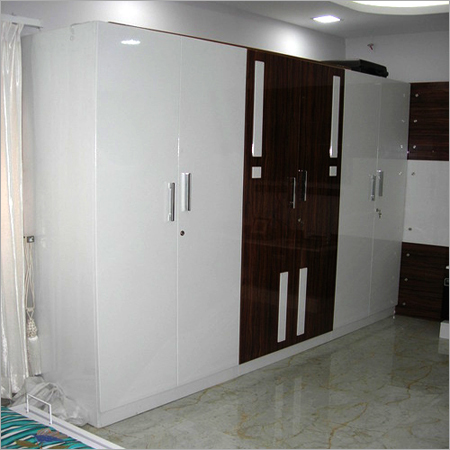 Laminated Wardrobe