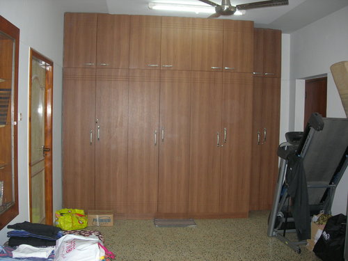 Wardrobe (S)