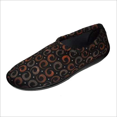 Ladies Shoe