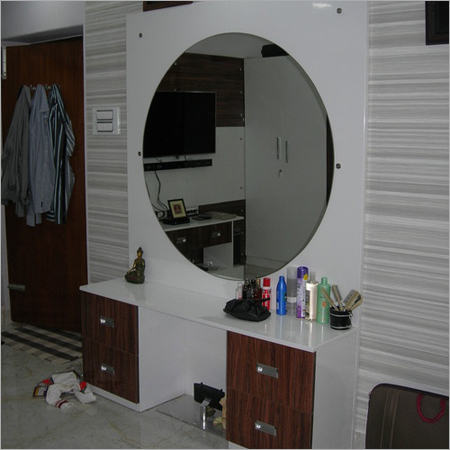Dressing table -01