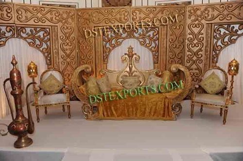 ROYAL WEDDING GOLDEN CARVED STAGE 