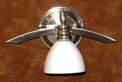 MIRROR/DRESSING LIGHT