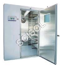 Walk-In-Incubator