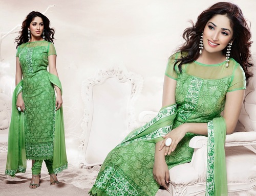 Bollywood Salwar Kameez Online