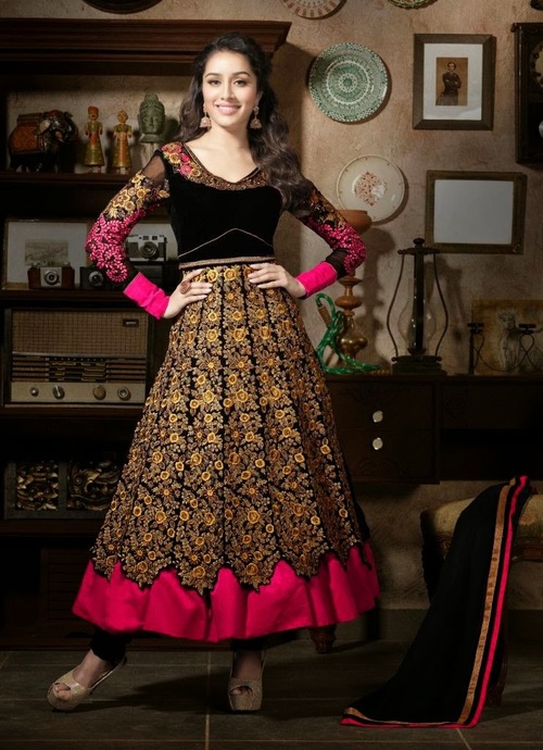 Salwar Kameez Bollywood Actresses