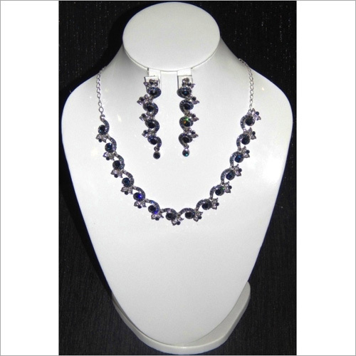 डिजाइनर हार सेट