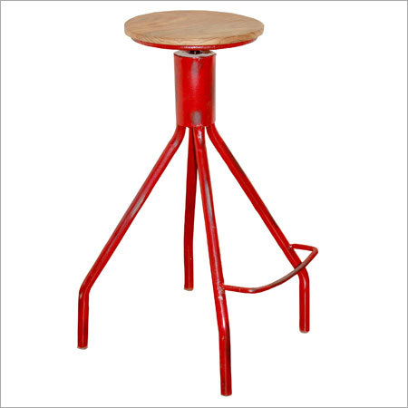 Revoling Bar Stool