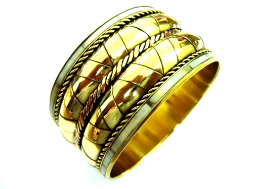 Gold Pleated Metal Bangles - Gold Plated Metal, 50-70 mm Diameter, 15-30 g | Elegant Design, Durable Shine, Crack Resistant, Fine Polish