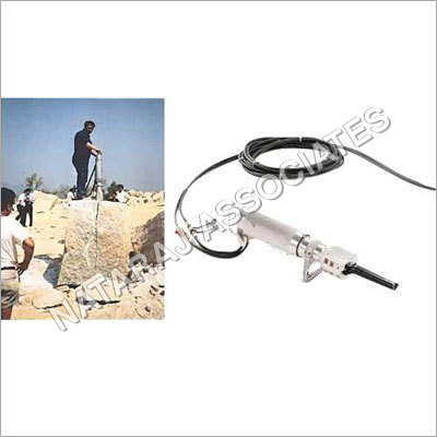 Rock Splitter Machine