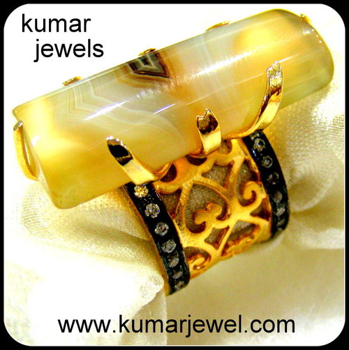 Royal Look Ring