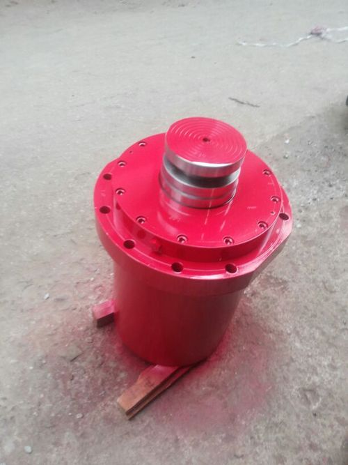 HYDRAULIC CYLINDER