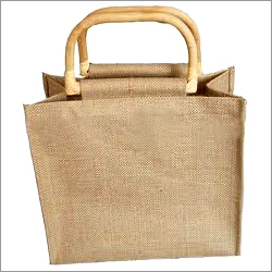 Jute bag with cane handle