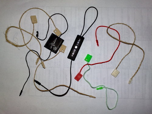 STRING THREAD PIN