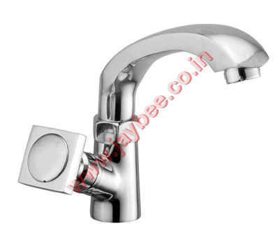 Swan Neck With Swivel Spout