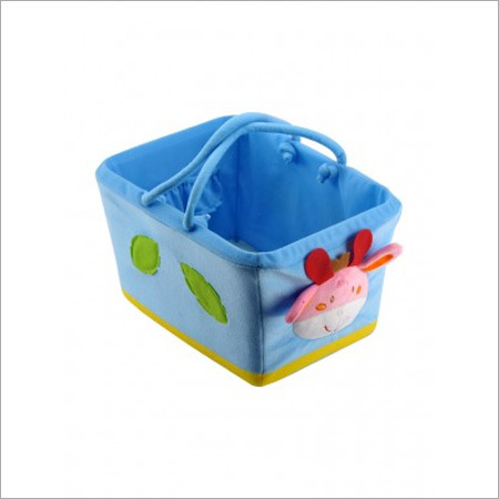 Soft & Sweet Travel Basket(MM 1440) - Imported Plastic, Velvet Fabric, Animal Designs, Soft Fur Handles, 3kg Capacity