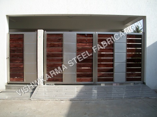 Custom Fabricated Gate