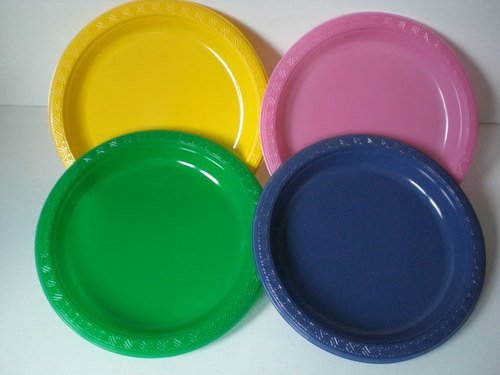 Plastic Dinner Plates