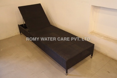 Rattan Lounger
