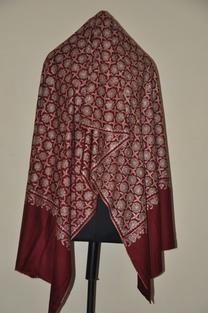 woolen aari shawls 