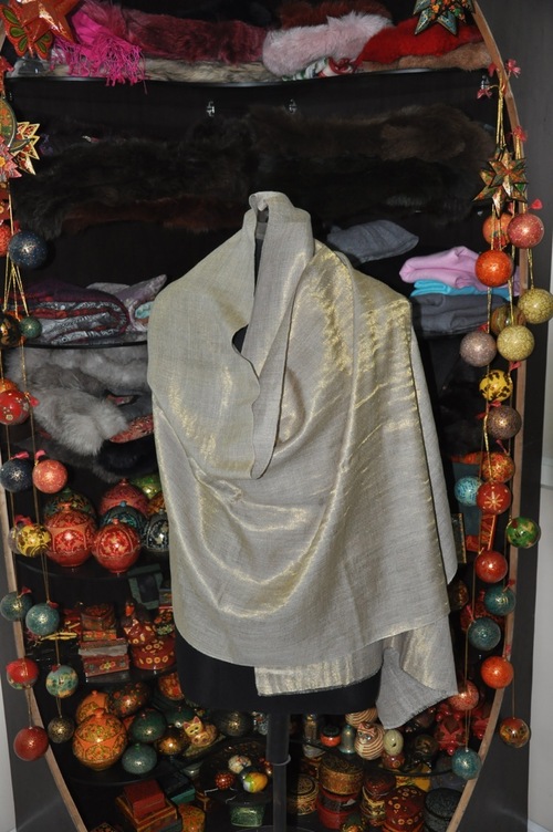 White Gold Pashmina Shawls