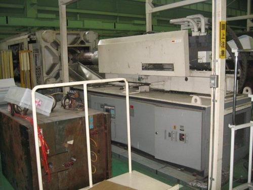 Semi-Automatic JSW 450 Ton Used Injection Molding Machine