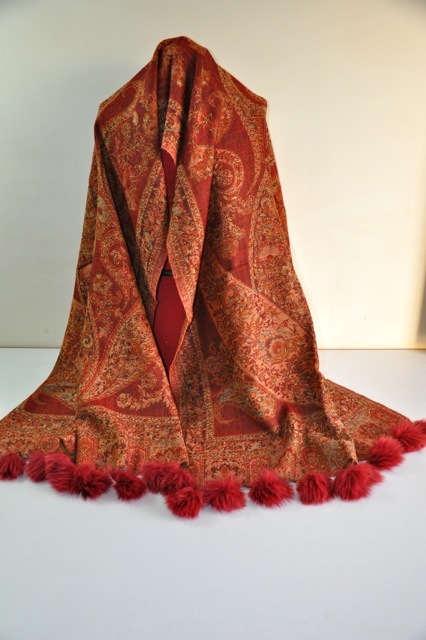 Orange Color Stole With Fur