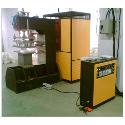 Yellow And Black Automatic Heel Pad Making Machine