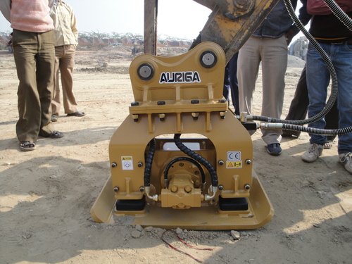 Hydraulic Compactor for Backhoe Loader