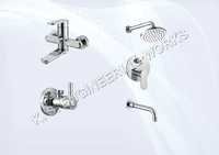 Ss Bathroom Fixtures