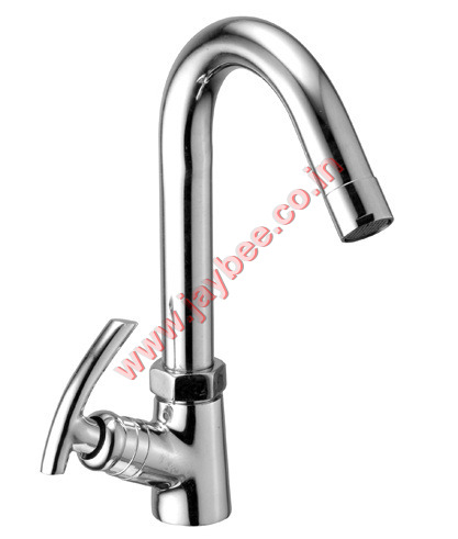 Swan Neck With Swivel Spout