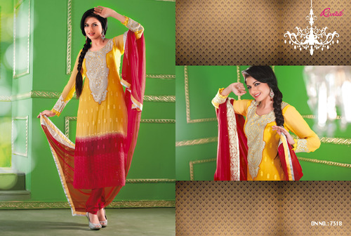 RIVAA Salwar Kameez