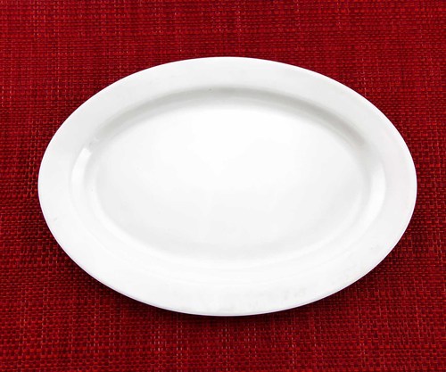 Valerio - 12" Oval Plate
