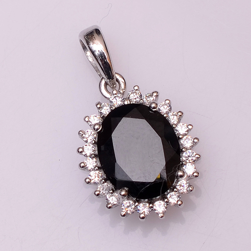 925 sterling silver Black onyx & Zircon Gemstone Pendant